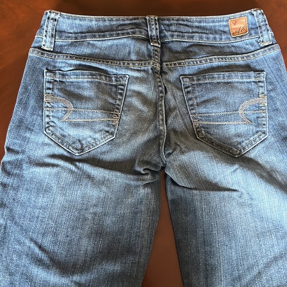 Woman’s Jeans - Picture 4 of 5